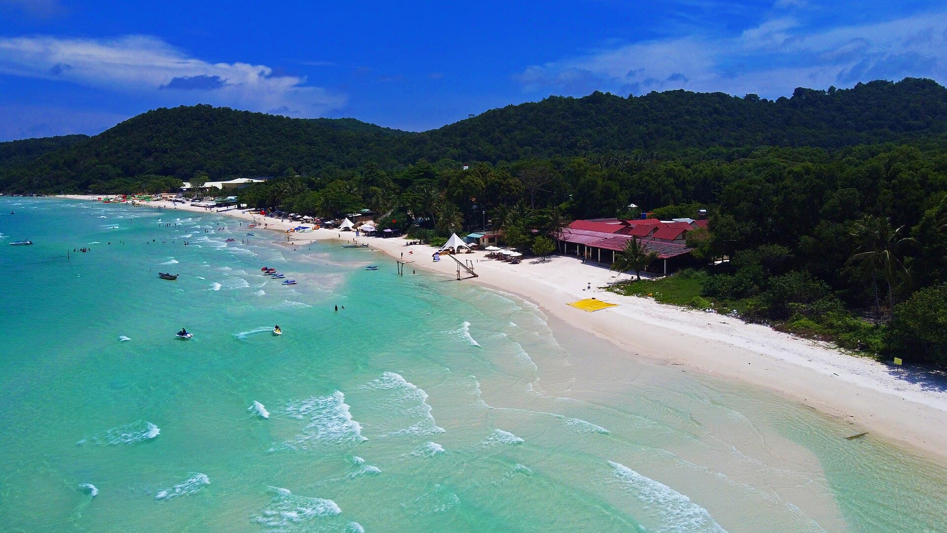 Bãi Sao, Phú Quốc, Kiên Giang với bờ cát trắng và biển xanh